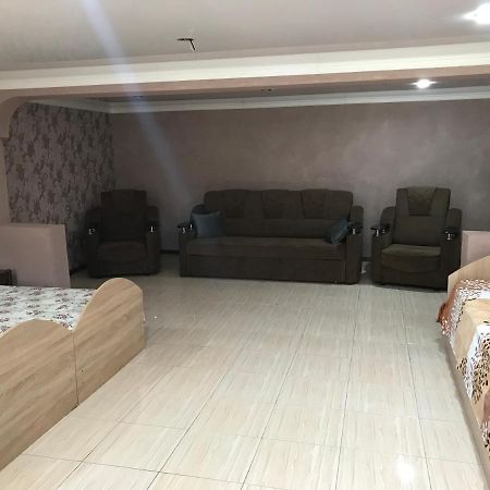 Гостевой Дом "Амза" Bed & Breakfast Tqvarcheli Exterior photo